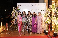 Actress Namrata Shirodkar Inaugurated BORABAY Salon